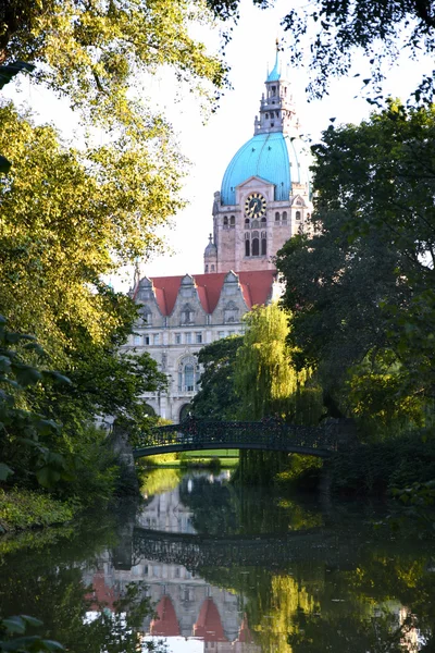 Új Városháza (Rathaus) épülete Hannover Németország — Stock Fotó