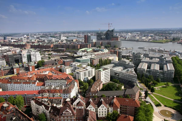 Weergave op Hamburg uit St. Michael de kerk, Hamburg — Stockfoto