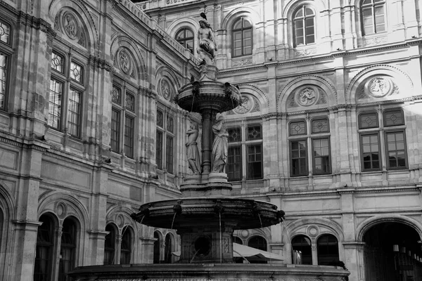 Il Teatro dell'Opera di Vienna a Vienna, Austria — Foto Stock