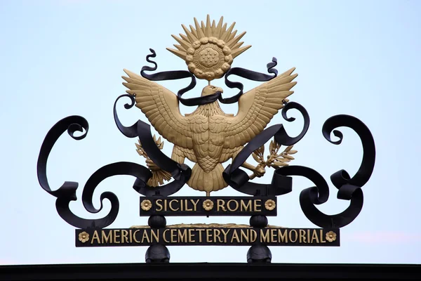 NETTUNO - April 06: American symbol on main entrance of the Amer — Stock Photo, Image