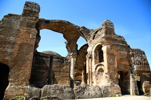 Ancient ruins of Villa Adriana (The Hadrian 's Villa), Cryptopo — стоковое фото