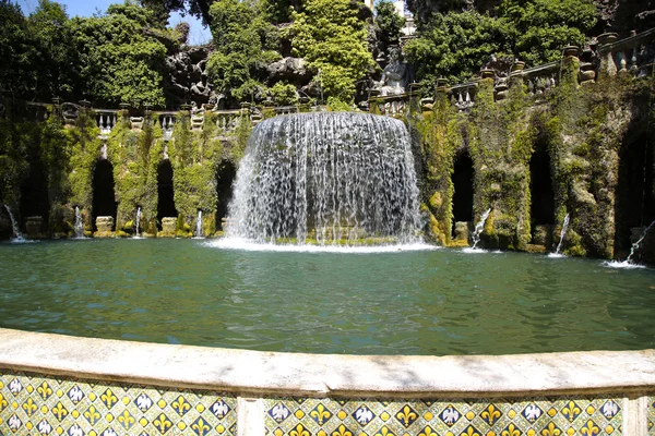 Fontana dell'Ovato, Villa d'Este fontanna i ogród w Tivoli n — Zdjęcie stockowe
