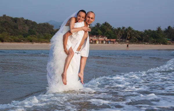 Historia de amor en la playa —  Fotos de Stock