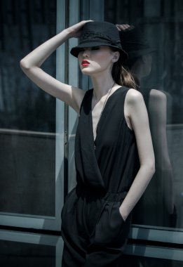 şık Asyalı çekici kız