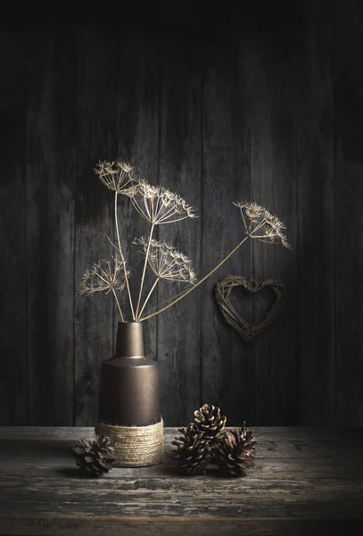 Složení Vázy Kyticí Suchých Květin — Stock fotografie