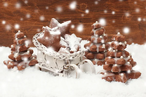 Selbst gebackener Lebkuchen-Weihnachtsbaum — Stockfoto