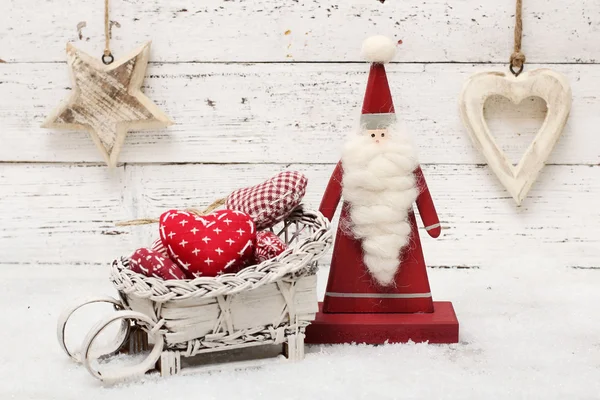 Rena de Natal em fundo de madeira em estilo escandinavo — Fotografia de Stock