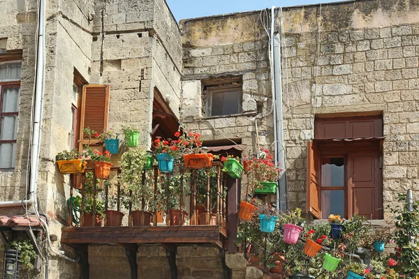 Ventana decorada en Grecia — Foto de Stock