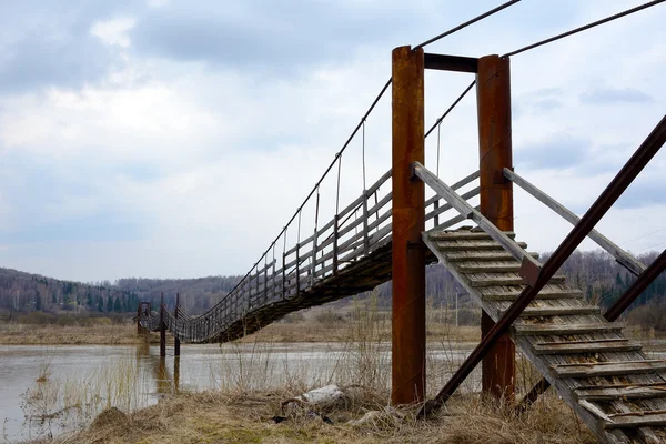 Ponte pedonale sospeso — Foto Stock
