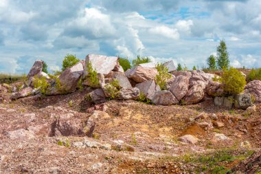 Artyshta, Kemerovo bölgesi-Kuzbass yakınlarındaki terk edilmiş mermer ocağı