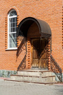 Ursk, Kemerovo bölgesi-Kuzbass 'taki Rus Antik Ortodoks Kilisesi Başmelek Michael Kilisesi' ne Giriş