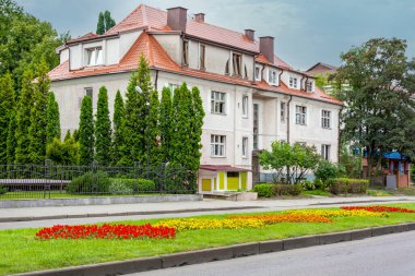 Kalininingrad, Kutuzova Caddesi 'ndeki apartman, şehrin eski bölgesi.