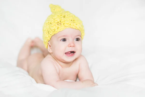 Adorable bebé recién nacido — Foto de Stock