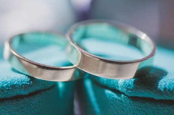 Wedding silver rings — Stock Photo, Image