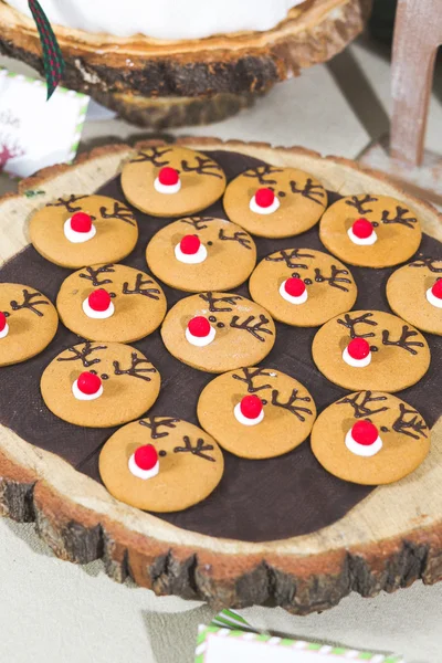 Zelfgemaakte kerstkoekjes - peperkoek — Stockfoto