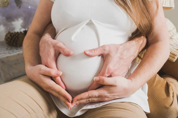 Close image of pregnant woman — Stock Photo, Image