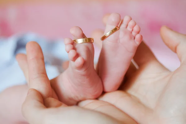 Adorable newborn baby feet — Stock Photo, Image