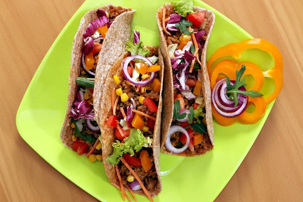 Taco üzerinde plaka lokanta — Stok fotoğraf