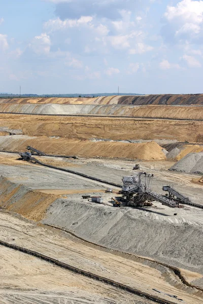 Industria minera de carbón a cielo abierto — Foto de Stock