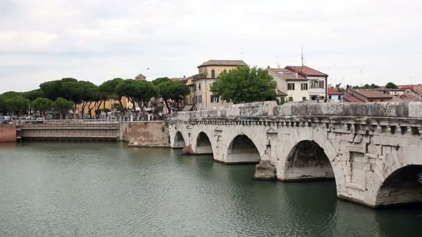 Eski Tiberius köprü Rimini İtalya — Stok video