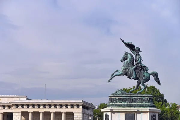 Statua Equestre Dell Arciduca Karl Sulla Heldenplatz Vienna Austria — Foto Stock