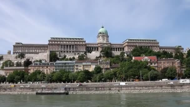 Castelo de Buda no rio Danúbio Budapeste — Vídeo de Stock