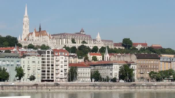 Matyas kyrkan och fiskare bastion budapest — Stockvideo