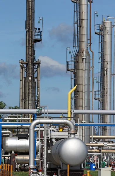 Petrochemical plant detail oil industry — Stock Photo, Image