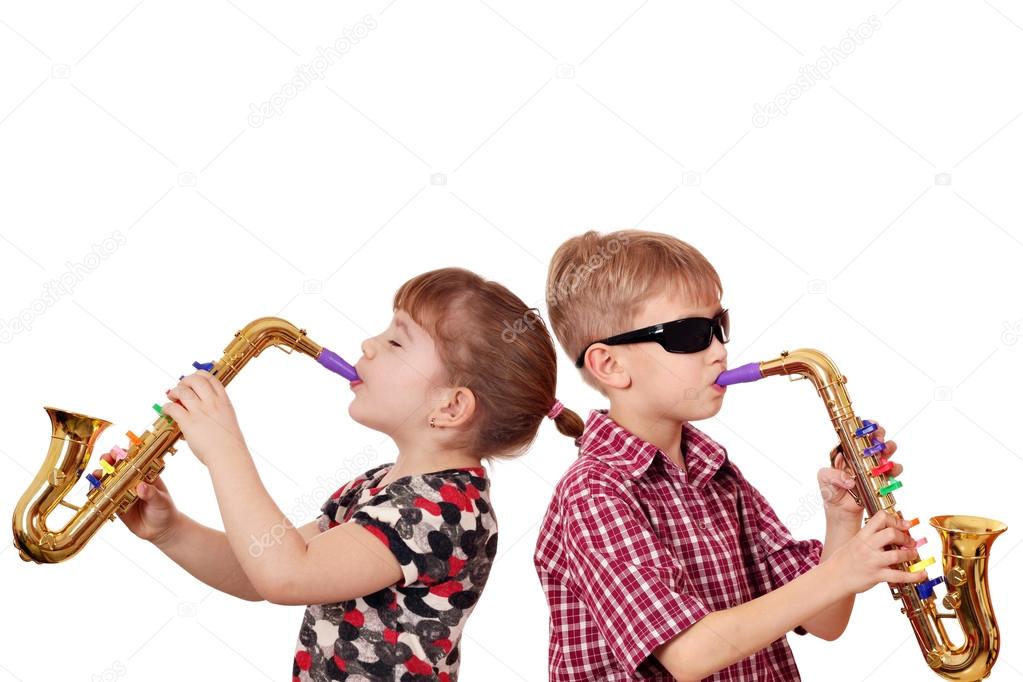 sax-nude-boy-girl
