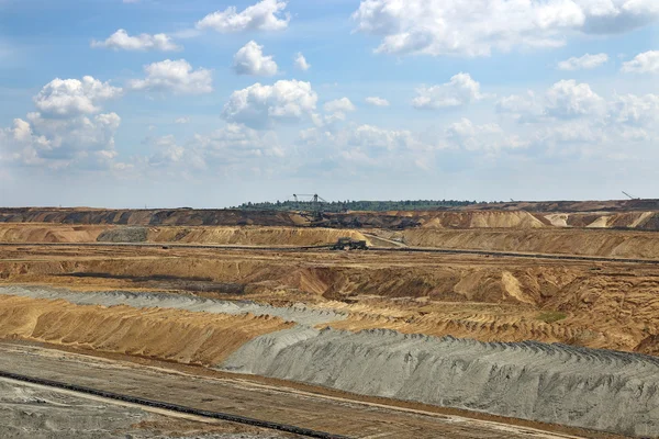 Open pit coal mine with excavators  mining industry — Stock Photo, Image