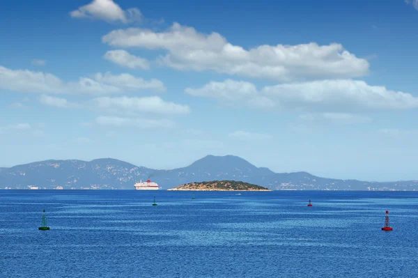 Cruiser Ionian sea Corfu island — Stock Photo, Image