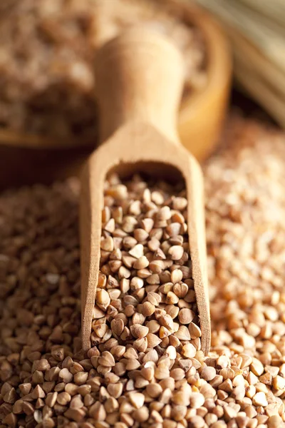 Pasta di grano saraceno e legno — Foto Stock