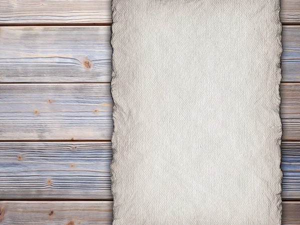 Hoja de papel hecha a mano sobre fondo de pared de madera vieja — Foto de Stock