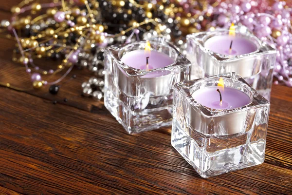 Velas y decoraciones navideñas —  Fotos de Stock