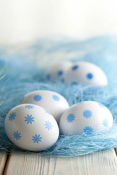 Easter eggs in the nest — Stock Photo, Image