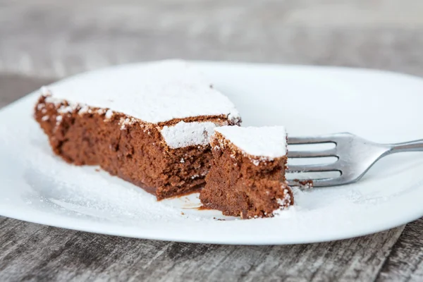 Tatlı çikolatalı kek dilimi — Stok fotoğraf