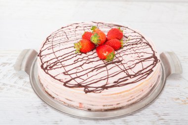 çilek ve vanilya cake