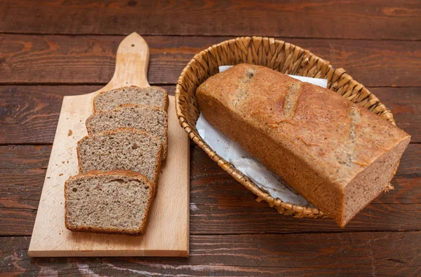 Pane integrale rustico fatto in casa — Foto Stock