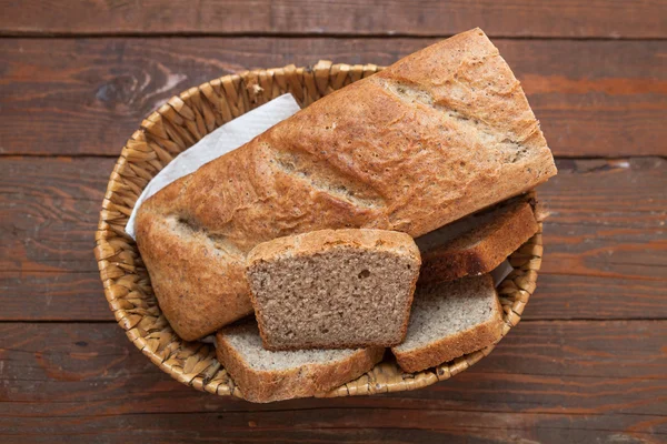 Pane integrale rustico fatto in casa — Foto Stock