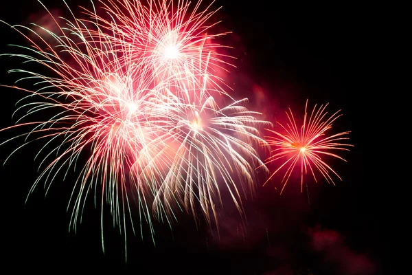 Fuegos artificiales brillantes — Foto de Stock