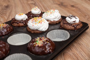 Taze kek dekore edilmiş 