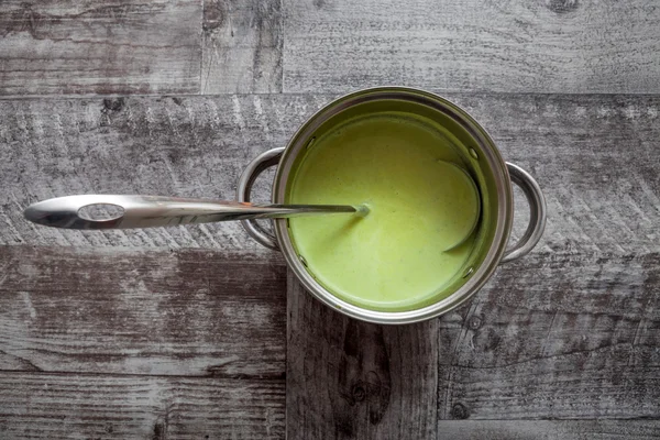 Crema de broccoli — Fotografie, imagine de stoc