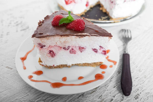 Strawberry Fruit Cake — Stock Photo, Image