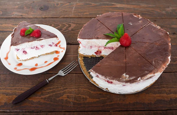 Tranches de gâteau aux fraises — Photo