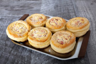 Ev yapımı sarı pasta