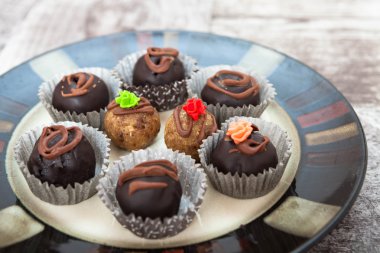 tatlı çikolata şekerlemeleri