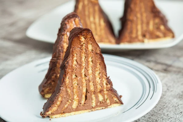 Pirámide como caramelo de chocolate — Foto de Stock