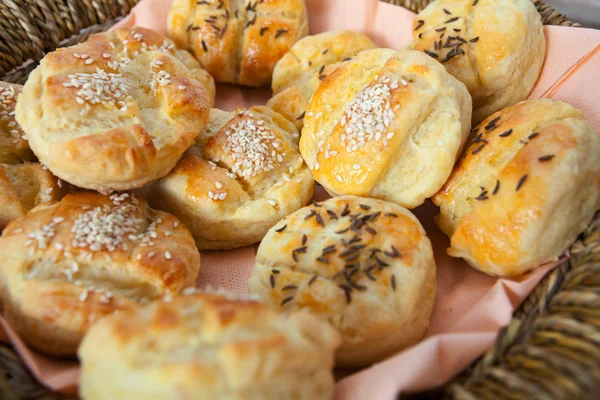 Small Bread Stuffed With Potatoes — Stock Photo, Image