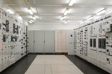 elektrik enerjisi dağıtım Trafo Merkezi içinde