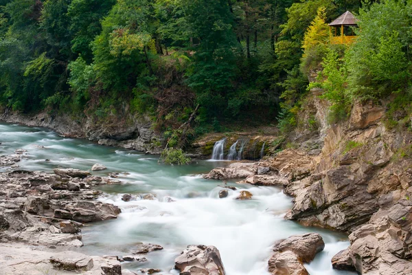 Mountain river Belaya and waterfall, long exposure — Stock Photo, Image